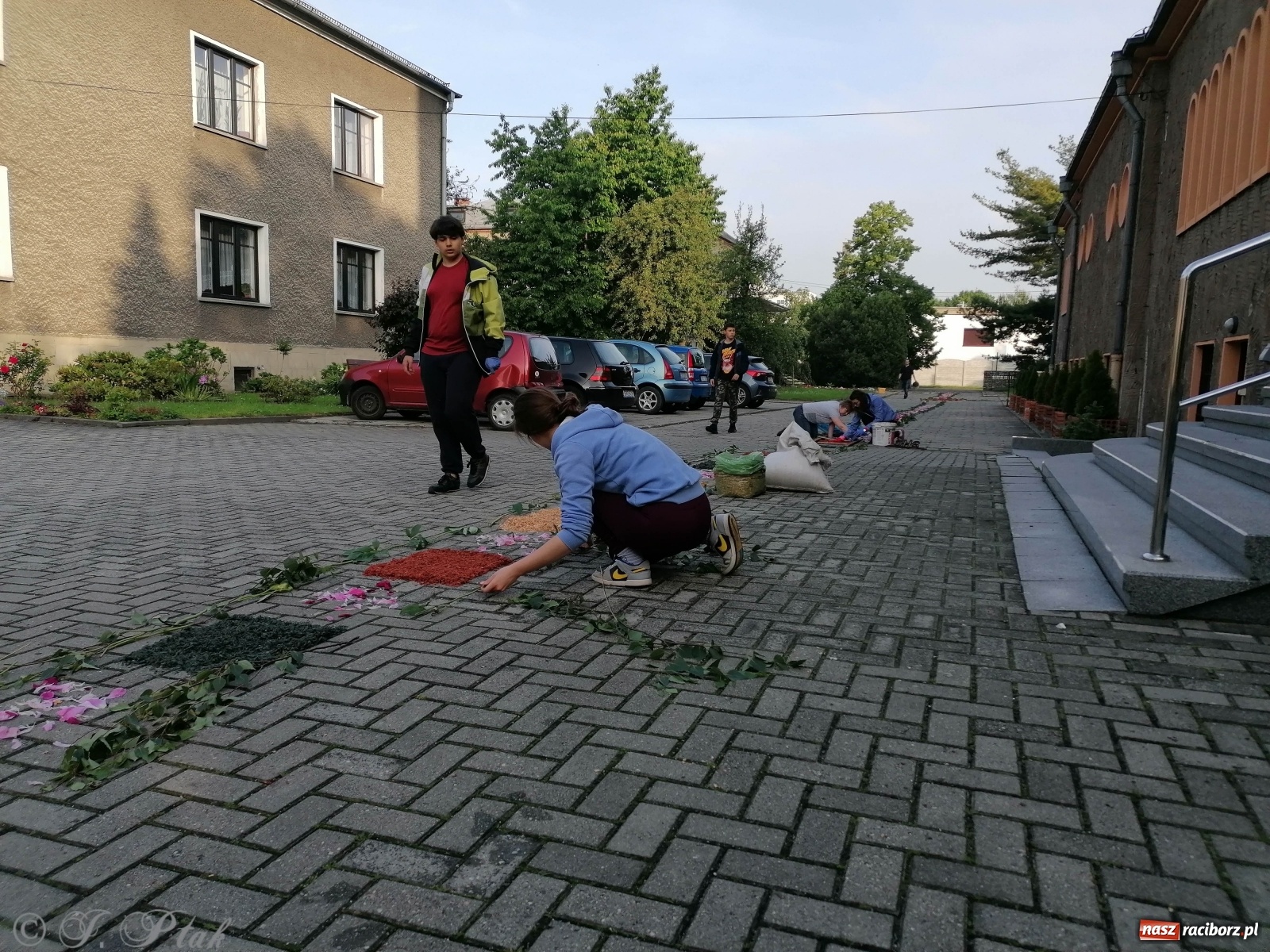 Zdjęcie w galerii na portalu naszraciborz.pl: Tak dziś przeżywano Boże Ciało w parafii Najświętszego Serca Pana Jezusa [FOTO i WIDEO]  wiadomości z regionu