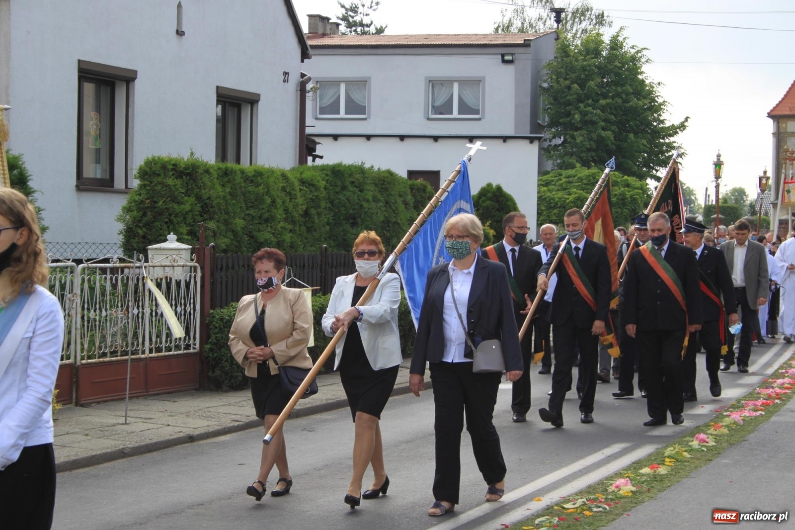 Zdjęcie w galerii na portalu naszraciborz.pl: W Wojnowicach Boże Ciało do czterech kaplic [FOTO] wiadomości z regionu