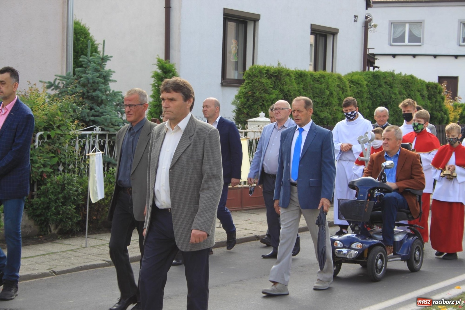 Zdjęcie w galerii na portalu naszraciborz.pl: W Wojnowicach Boże Ciało do czterech kaplic [FOTO] wiadomości z regionu