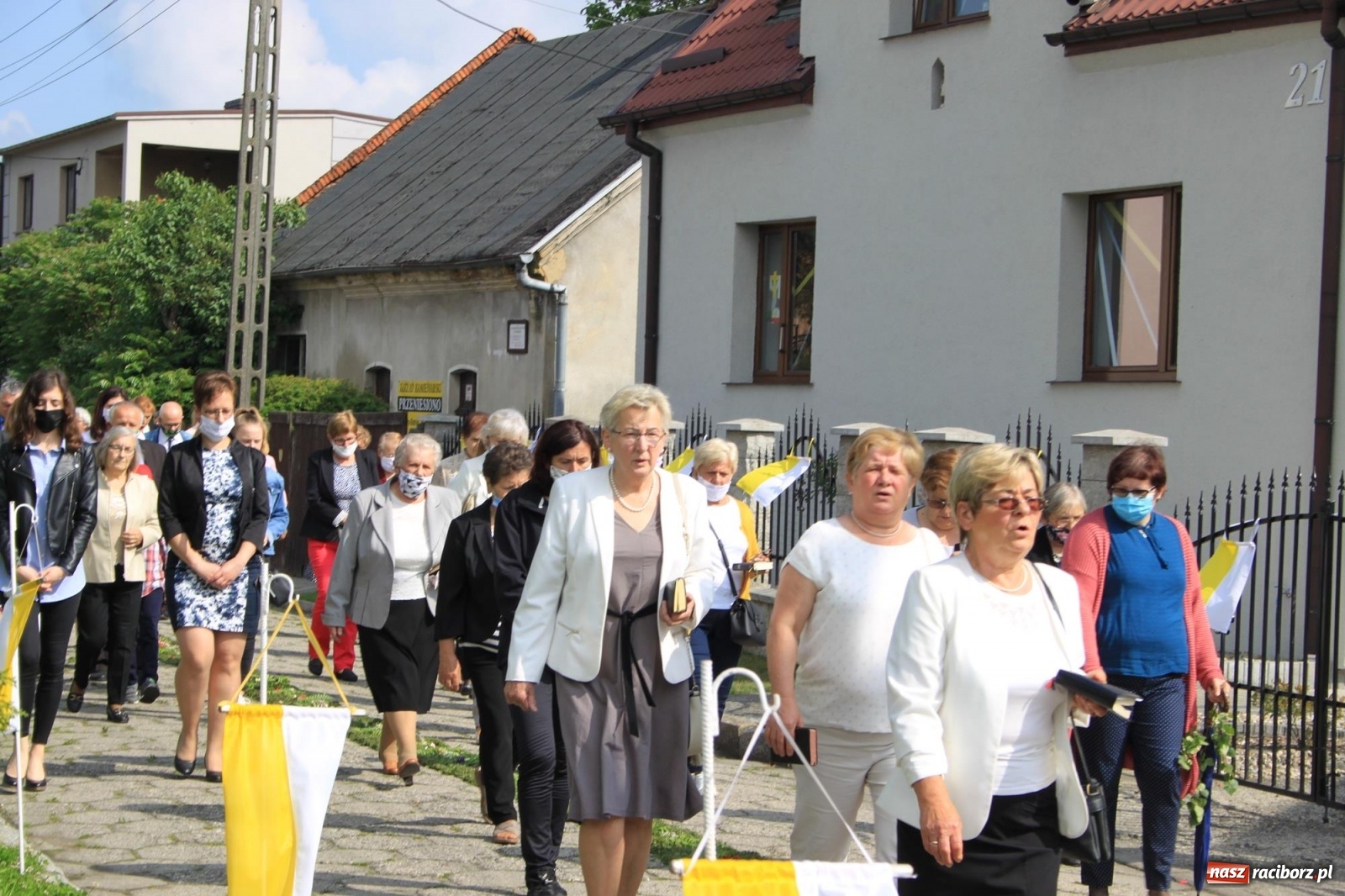 Zdjęcie w galerii na portalu naszraciborz.pl: W Wojnowicach Boże Ciało do czterech kaplic [FOTO] wiadomości z regionu