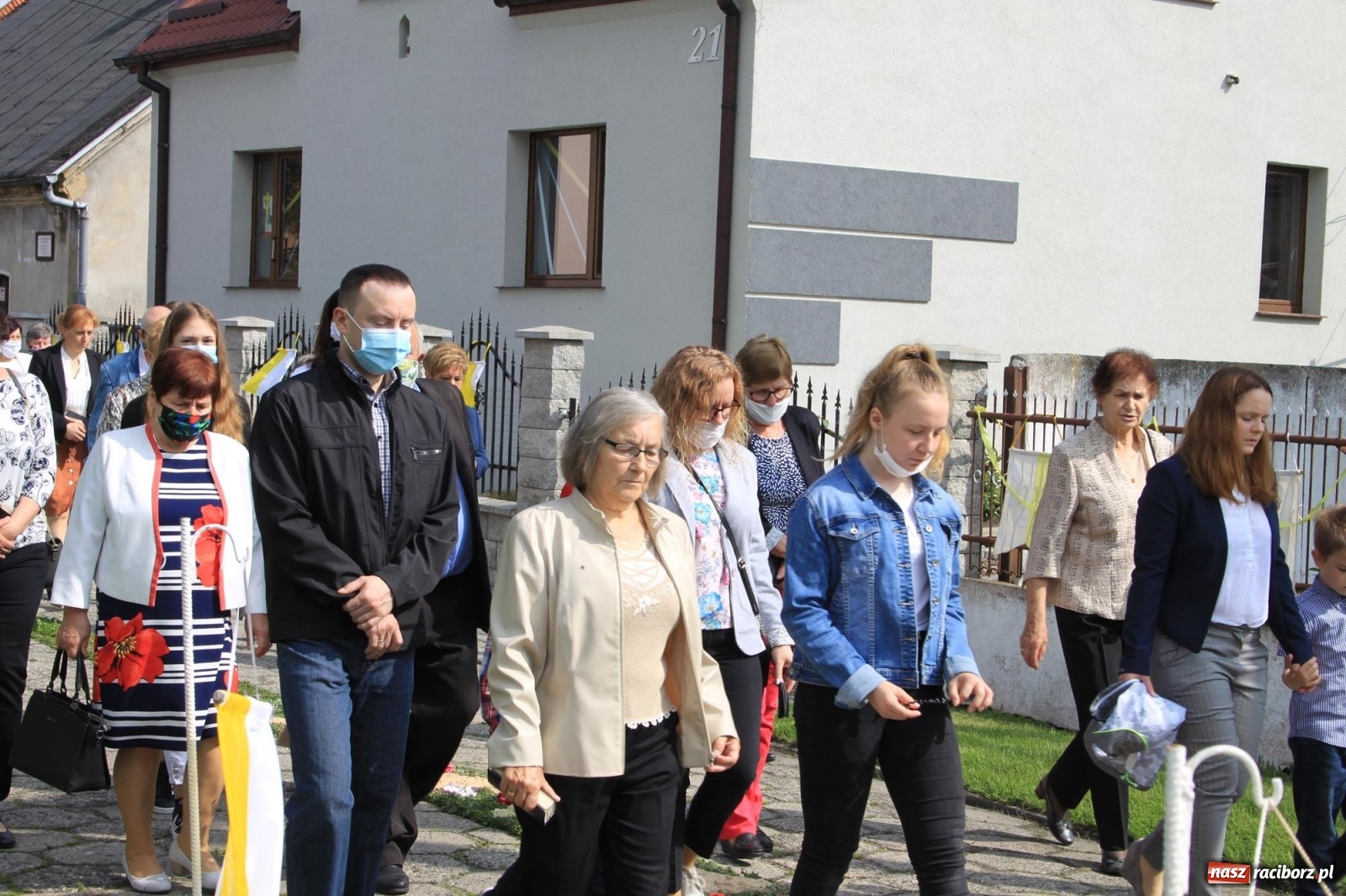 Zdjęcie w galerii na portalu naszraciborz.pl: W Wojnowicach Boże Ciało do czterech kaplic [FOTO] wiadomości z regionu