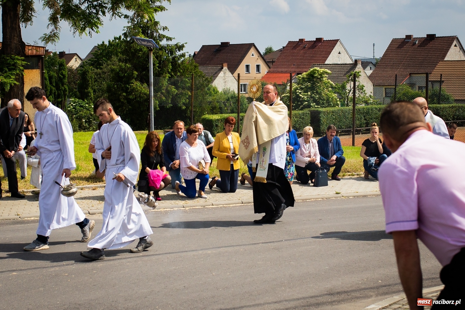 Zdjęcie w galerii na portalu naszraciborz.pl: W Studziennej z ołtarzami, ale bez procesji [FOTO] wiadomości z regionu