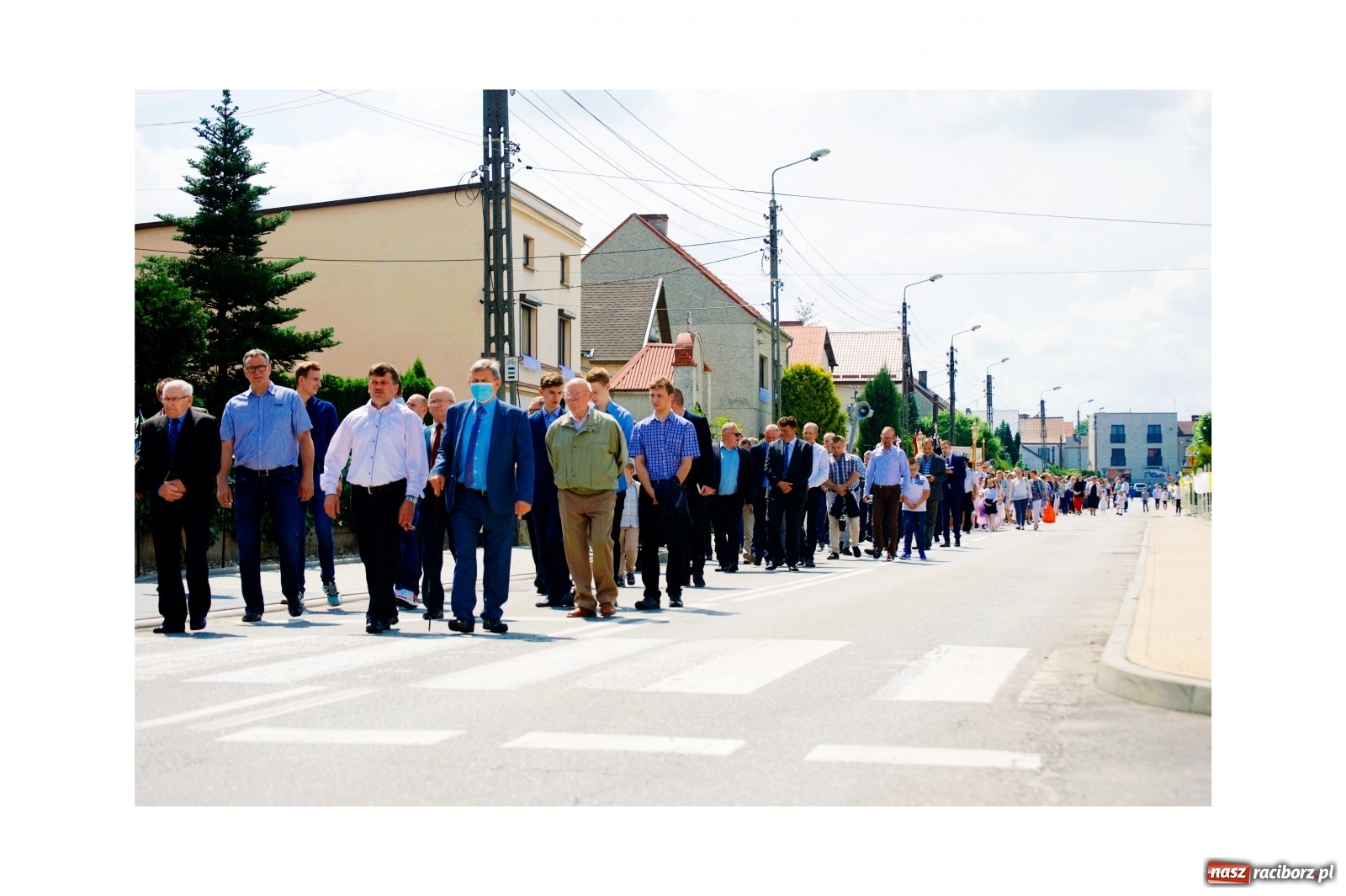 Zdjęcie w galerii na portalu naszraciborz.pl: Boże Ciało w Krzyżanowicach, Tworkowie i Roszkowie [FOTO] wiadomości z regionu