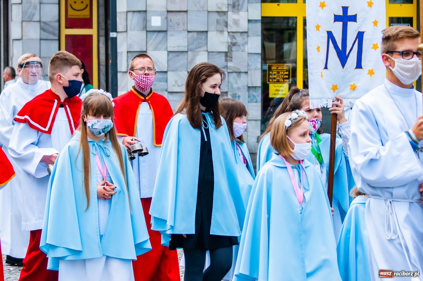 Zdjęcie w galerii na portalu naszraciborz.pl: Parafia WNMP. Najświętszy Sakrament przy św. Sebastianie - patronie od morowego powietrza  wiadomości z regionu