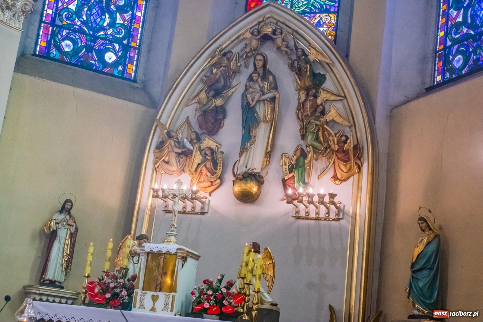 Zdjęcie w galerii na portalu naszraciborz.pl: Parafia WNMP. Najświętszy Sakrament przy św. Sebastianie - patronie od morowego powietrza  wiadomości z regionu
