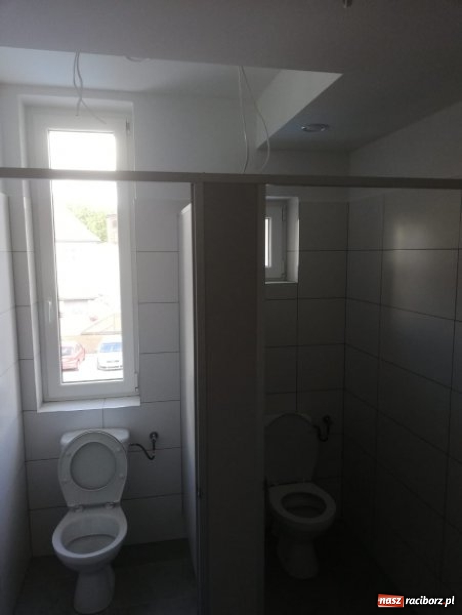 Zdjęcie w galerii na portalu naszraciborz.pl: Wiadomo już jak miasto zagospodaruje odnowioną komendę przy pl. Wolności wiadomości z regionu