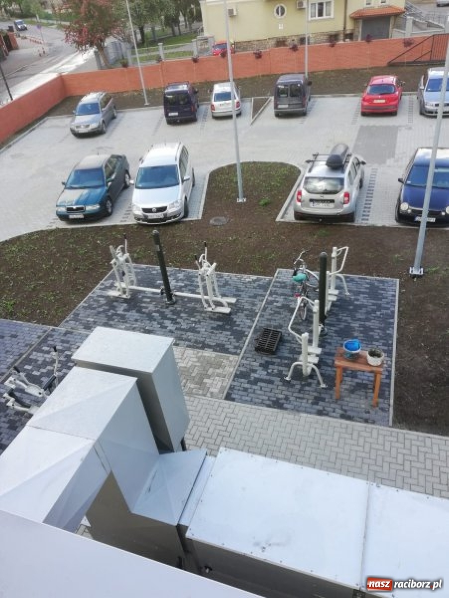 Zdjęcie w galerii na portalu naszraciborz.pl: Wiadomo już jak miasto zagospodaruje odnowioną komendę przy pl. Wolności wiadomości z regionu