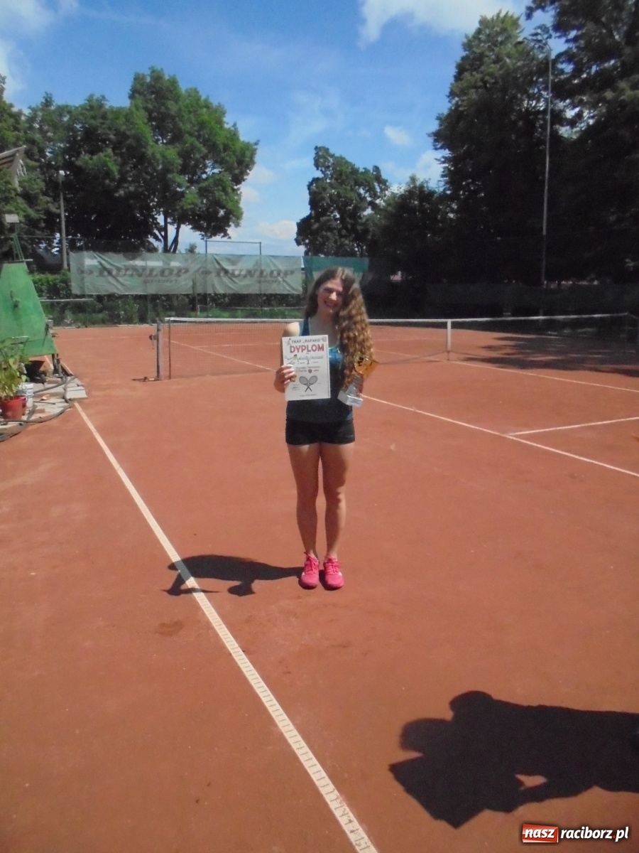 Zdjęcie w galerii na portalu naszraciborz.pl: Tenisowe zmagania o puchar prezesa TKKF Rafako wiadomości z regionu