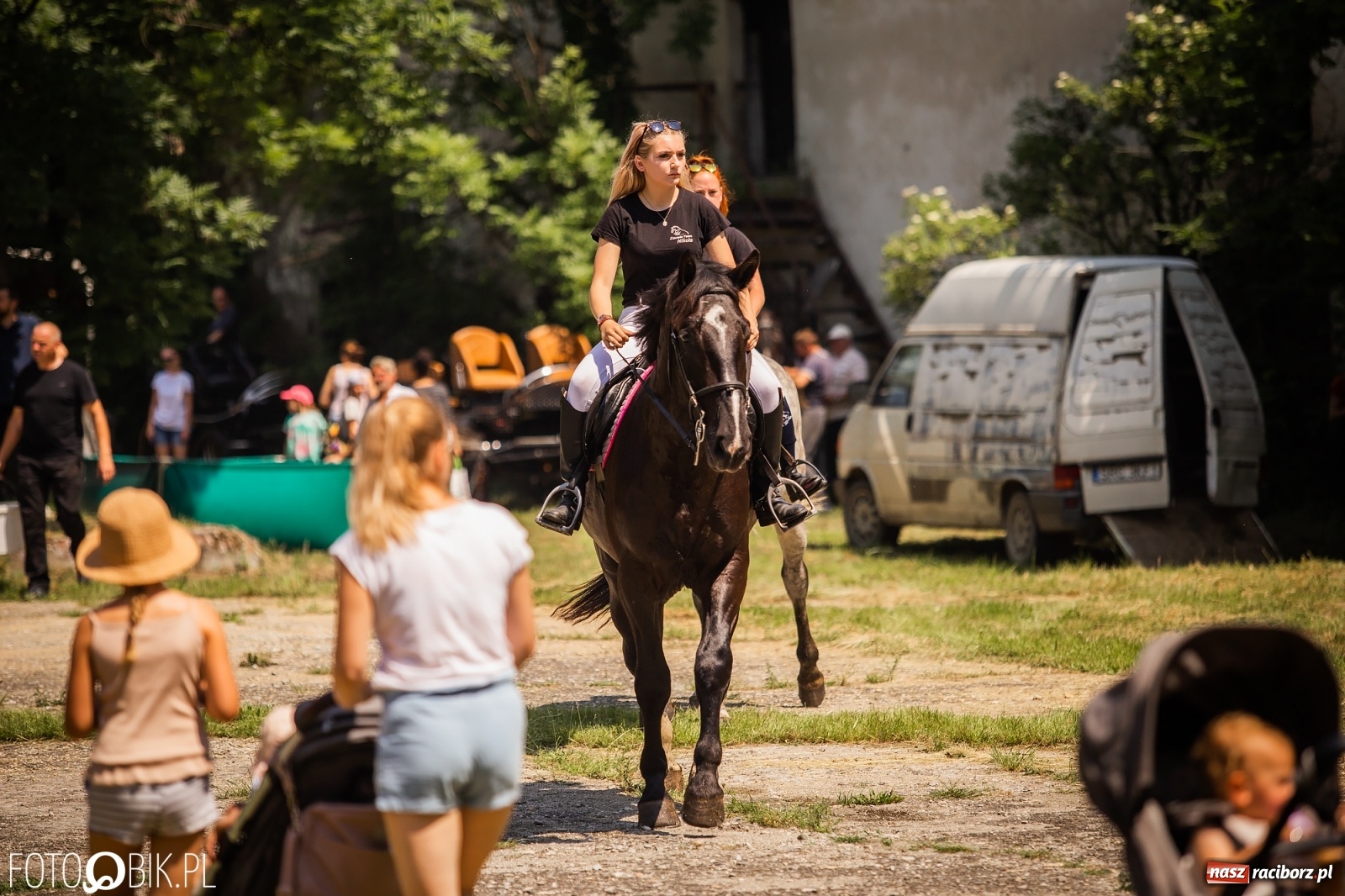 Zdjęcie w galerii na portalu naszraciborz.pl: II Konna Procesja św. Urbana w Łubowicach wiadomości z regionu