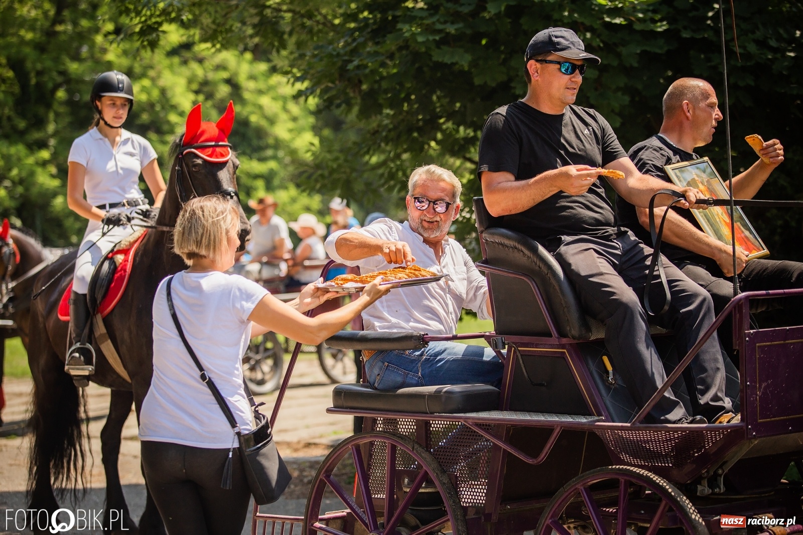 Zdjęcie w galerii na portalu naszraciborz.pl: II Konna Procesja św. Urbana w Łubowicach wiadomości z regionu