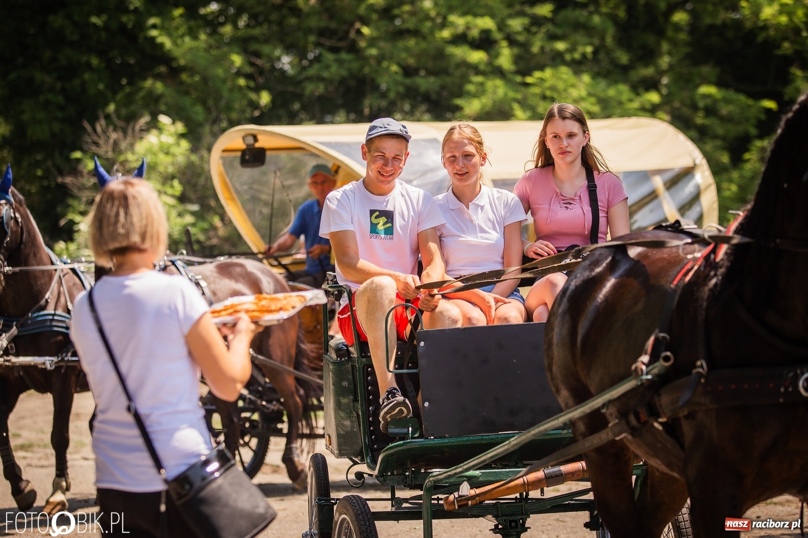 Zdjęcie w galerii na portalu naszraciborz.pl: II Konna Procesja św. Urbana w Łubowicach wiadomości z regionu