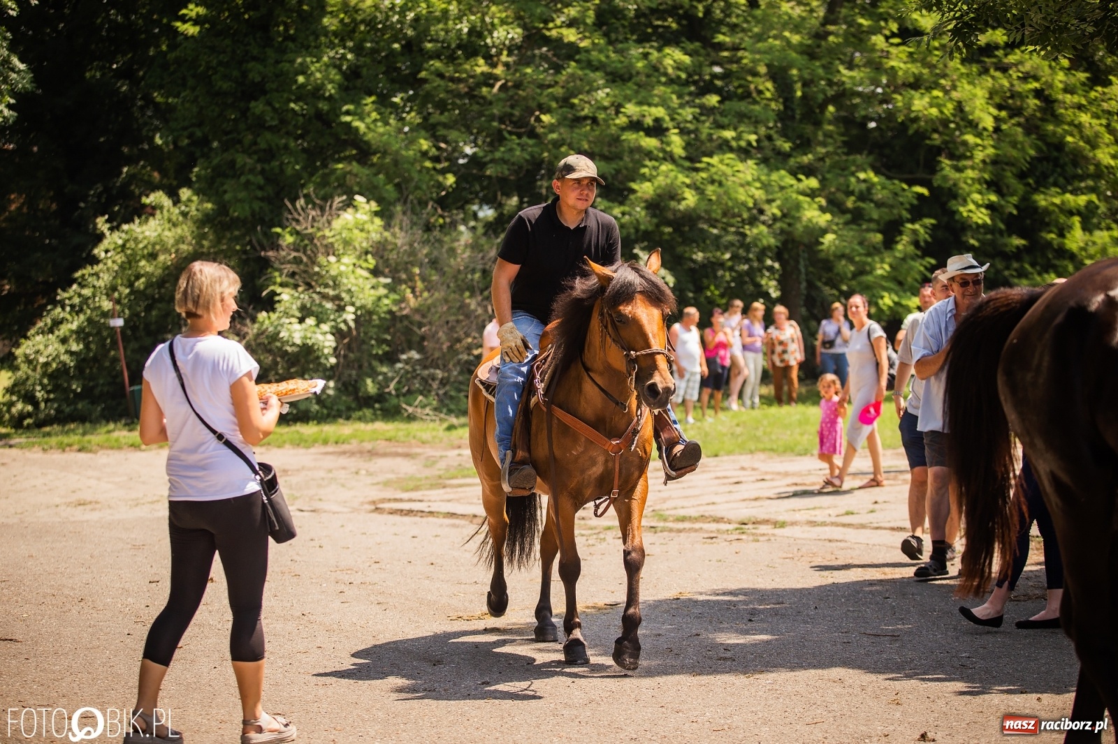 Zdjęcie w galerii na portalu naszraciborz.pl: II Konna Procesja św. Urbana w Łubowicach wiadomości z regionu