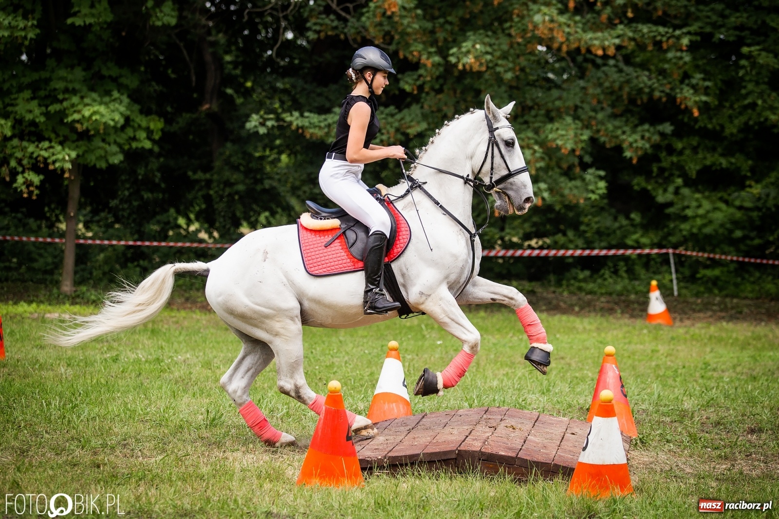 Zdjęcie w galerii na portalu naszraciborz.pl: II Konna Procesja św. Urbana w Łubowicach wiadomości z regionu