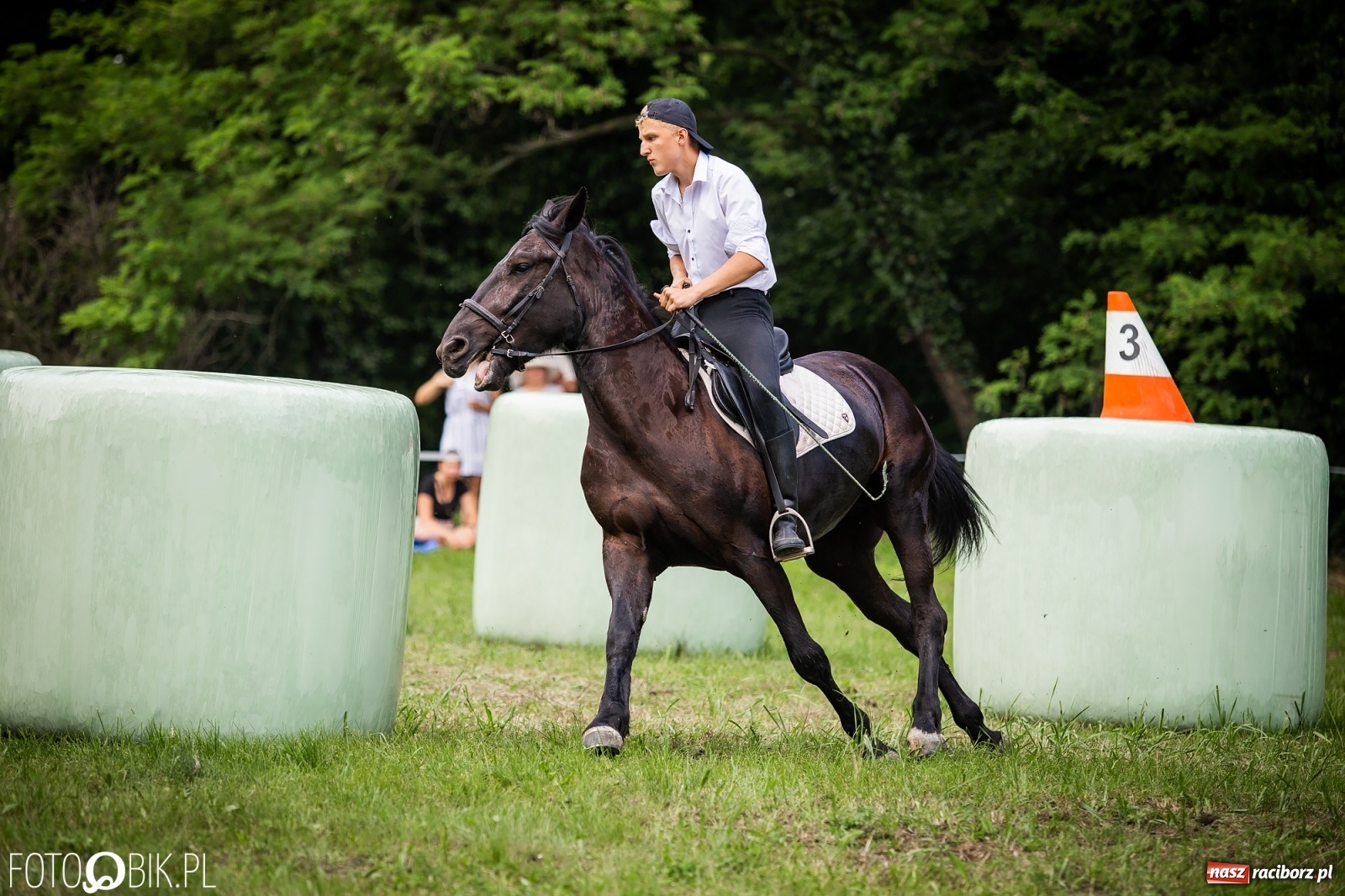 Zdjęcie w galerii na portalu naszraciborz.pl: II Konna Procesja św. Urbana w Łubowicach wiadomości z regionu