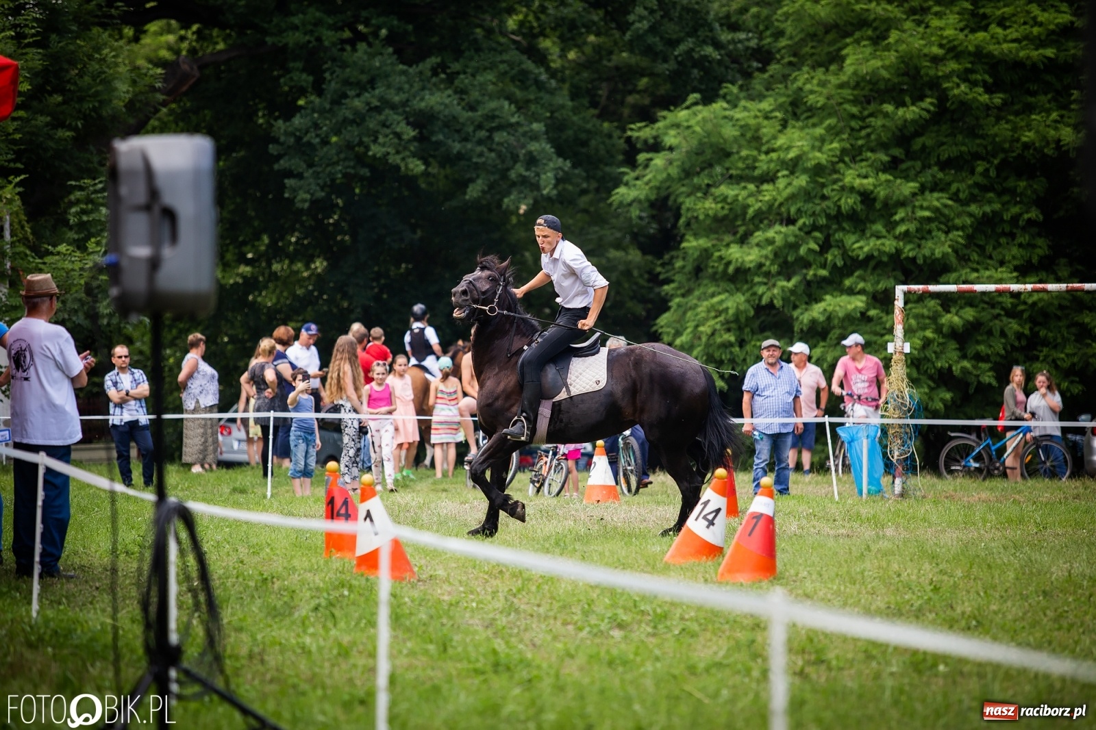 Zdjęcie w galerii na portalu naszraciborz.pl: II Konna Procesja św. Urbana w Łubowicach wiadomości z regionu
