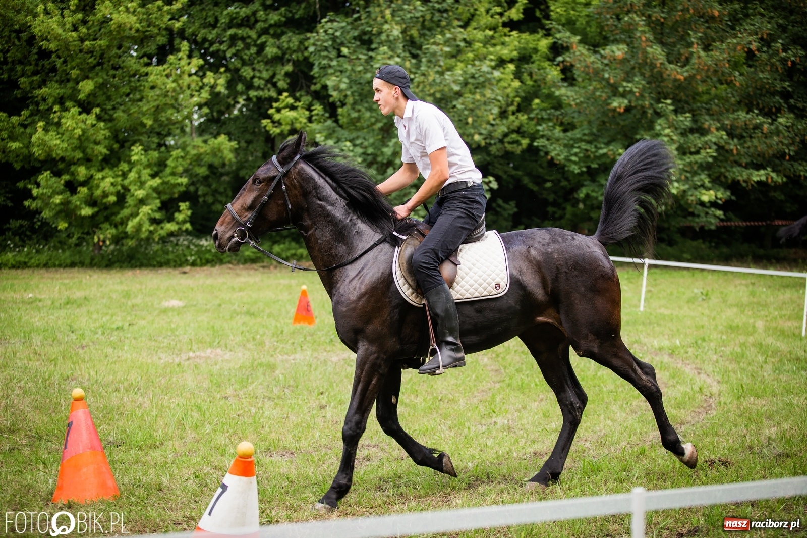 Zdjęcie w galerii na portalu naszraciborz.pl: II Konna Procesja św. Urbana w Łubowicach wiadomości z regionu