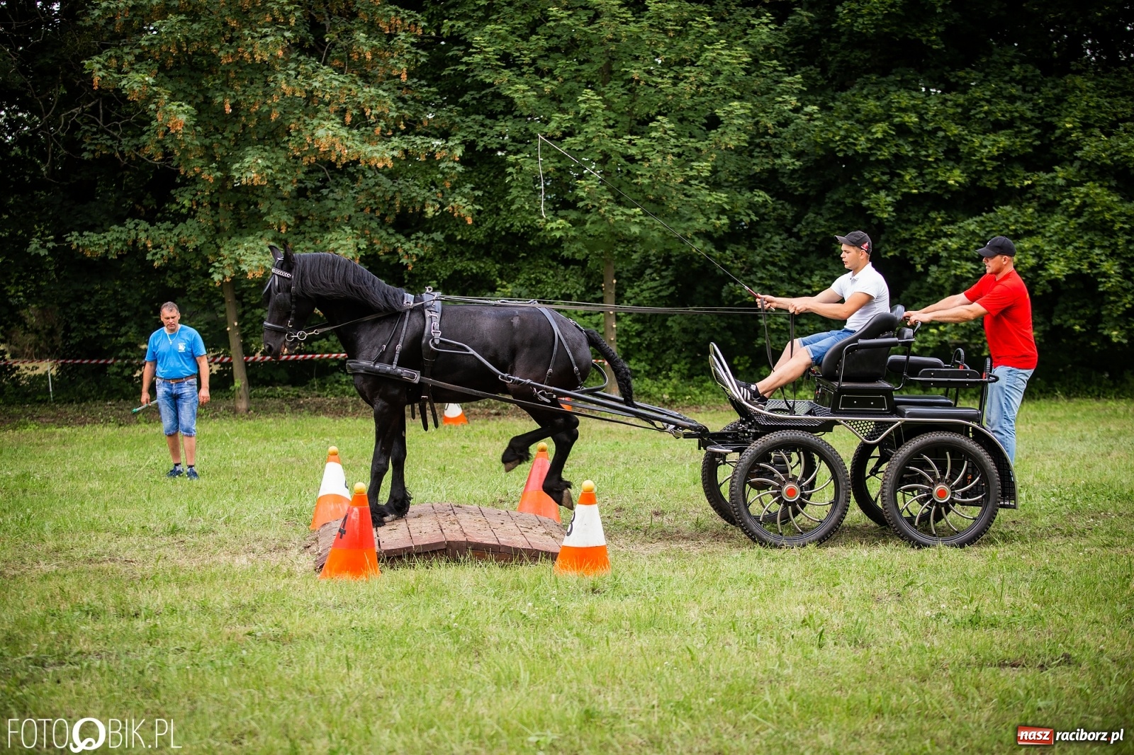 Zdjęcie w galerii na portalu naszraciborz.pl: II Konna Procesja św. Urbana w Łubowicach wiadomości z regionu