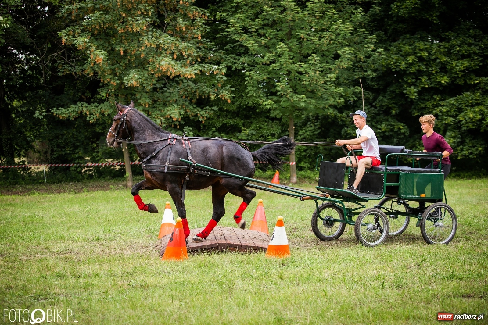 Zdjęcie w galerii na portalu naszraciborz.pl: II Konna Procesja św. Urbana w Łubowicach wiadomości z regionu