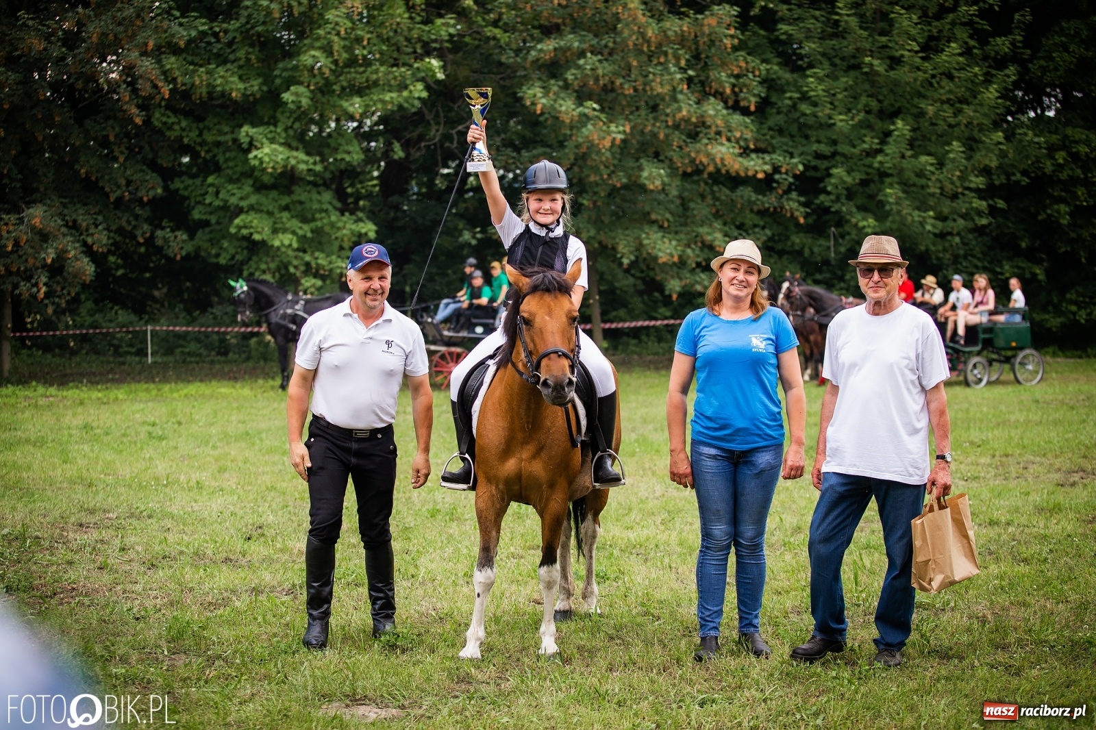 Zdjęcie w galerii na portalu naszraciborz.pl: II Konna Procesja św. Urbana w Łubowicach wiadomości z regionu