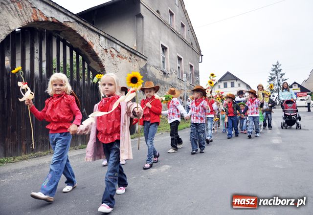 Zdjęcie w galerii na portalu naszraciborz.pl: Taki wozik to już rzadkość wiadomości z regionu