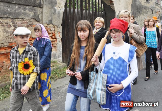 Zdjęcie w galerii na portalu naszraciborz.pl: Taki wozik to już rzadkość wiadomości z regionu