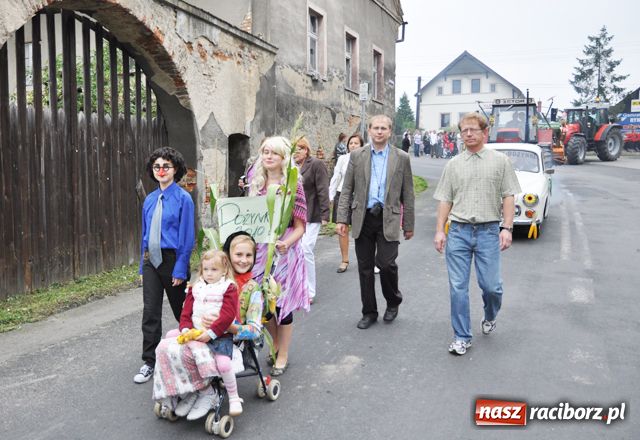 Zdjęcie w galerii na portalu naszraciborz.pl: Taki wozik to już rzadkość wiadomości z regionu