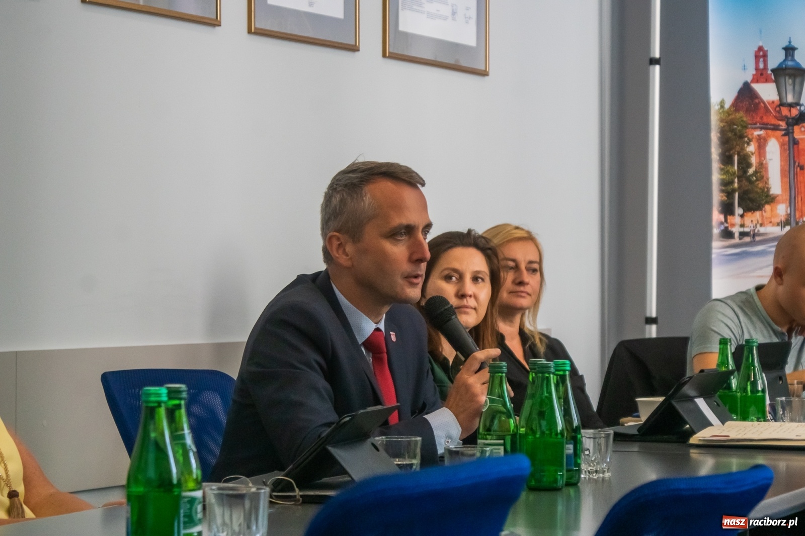 Zdjęcie w galerii na portalu naszraciborz.pl: Najwcześniej w sierpniu w starej komendzie pojawią się lokatorzy wiadomości z regionu