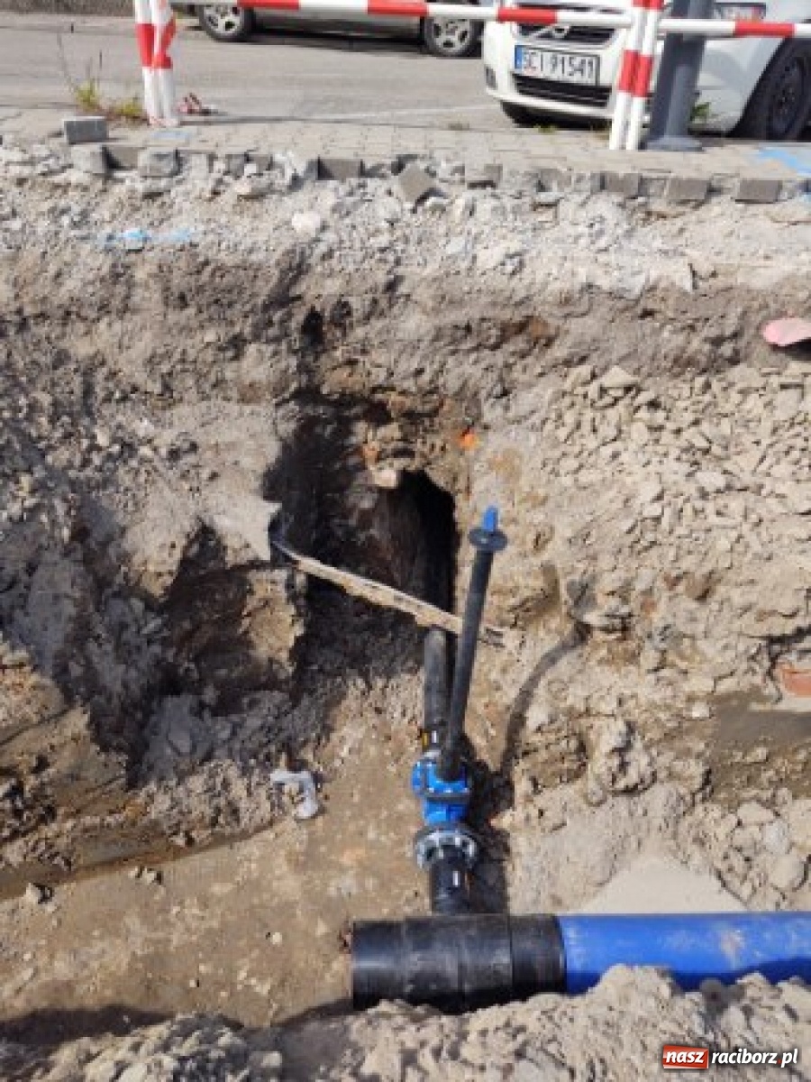 Zdjęcie w galerii na portalu naszraciborz.pl: Wodociągi Raciborskie zakończyły prace na Bosackiej i Armii Krajowej  wiadomości z regionu