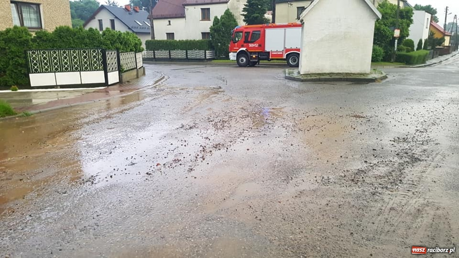 Zdjęcie w galerii na portalu naszraciborz.pl: Raport 998. Woda pokazała swą niszczycielską moc [FOTO i WIDEO] wiadomości z regionu