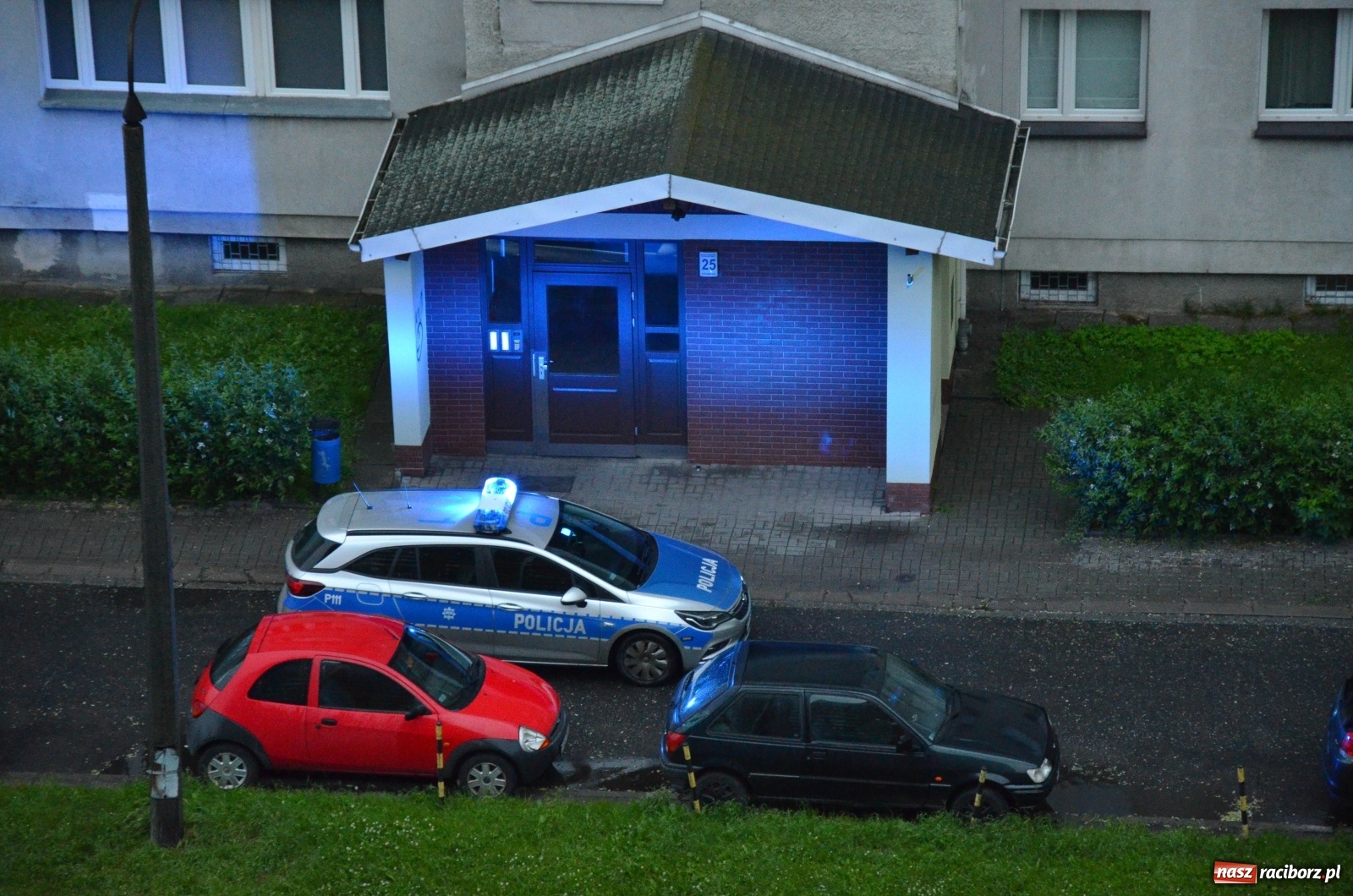 Zdjęcie w galerii na portalu naszraciborz.pl: Pożar, podtopienia, powalone drzewa i alarmy fałszywe, czyli weekend raciborskich strażaków wiadomości z regionu