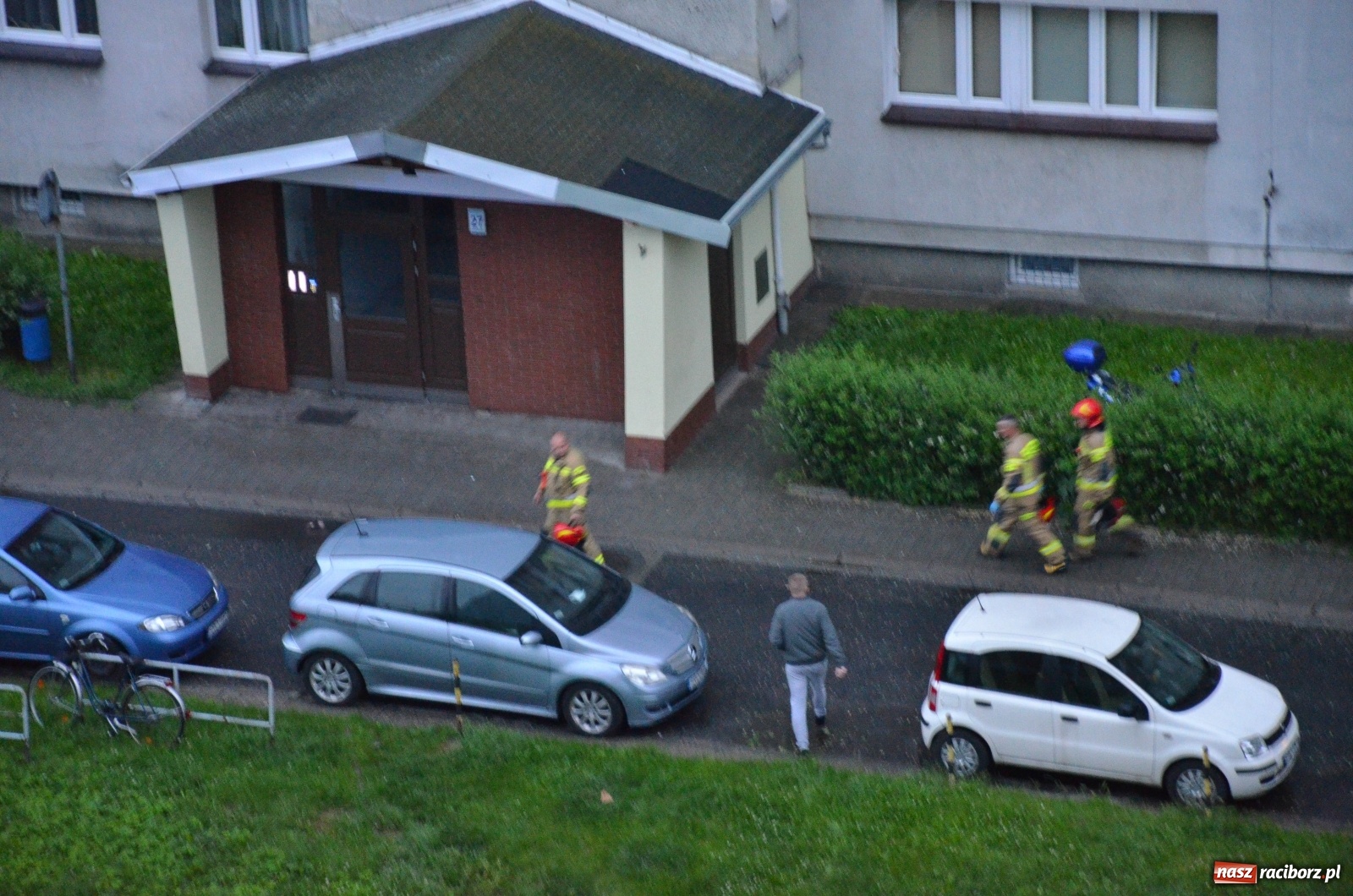 Zdjęcie w galerii na portalu naszraciborz.pl: Pożar, podtopienia, powalone drzewa i alarmy fałszywe, czyli weekend raciborskich strażaków wiadomości z regionu