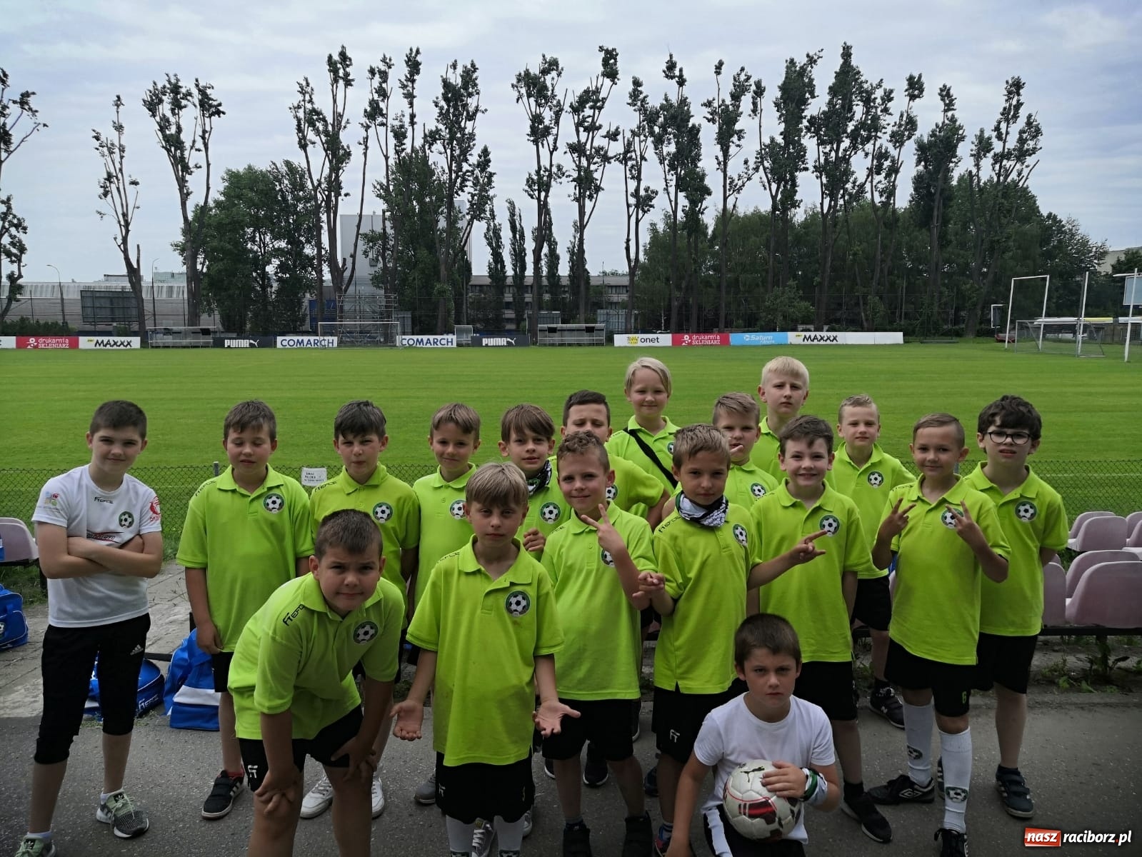 Zdjęcie w galerii na portalu naszraciborz.pl: Współpraca trwa. Akademia LKS Tworków na grze kontrolnej w Krakowie wiadomości z regionu