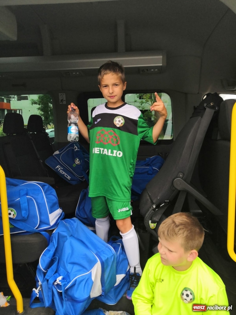 Zdjęcie w galerii na portalu naszraciborz.pl: Współpraca trwa. Akademia LKS Tworków na grze kontrolnej w Krakowie wiadomości z regionu