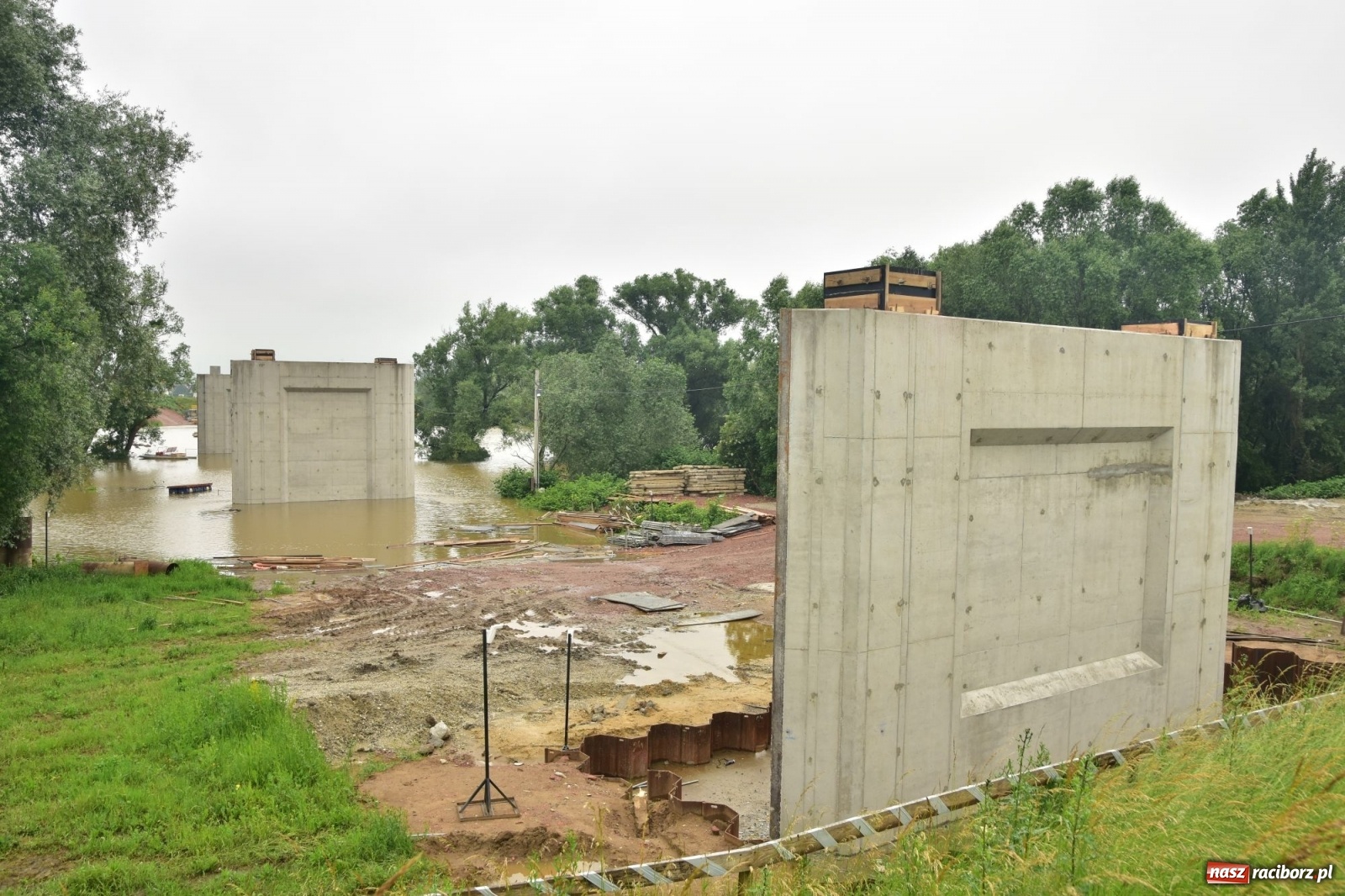 Zdjęcie w galerii na portalu naszraciborz.pl: Raport z budowy wschodniej obwodnicy Raciborza  wiadomości z regionu
