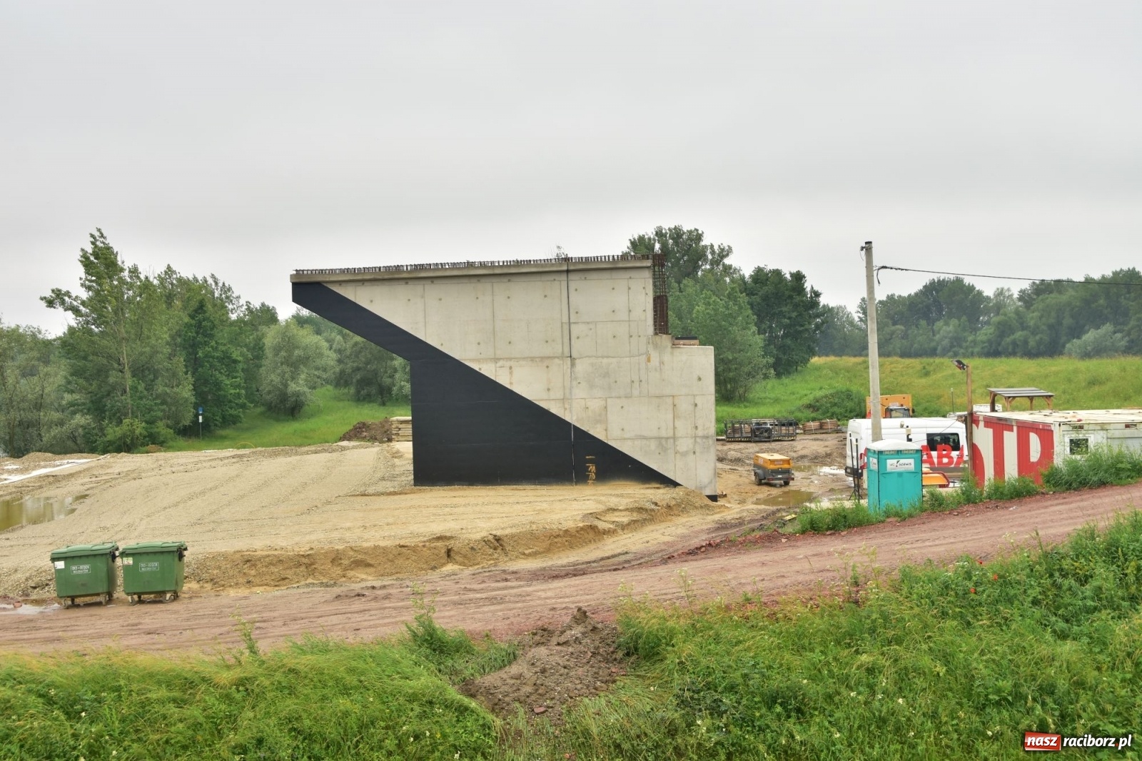 Zdjęcie w galerii na portalu naszraciborz.pl: Raport z budowy wschodniej obwodnicy Raciborza  wiadomości z regionu