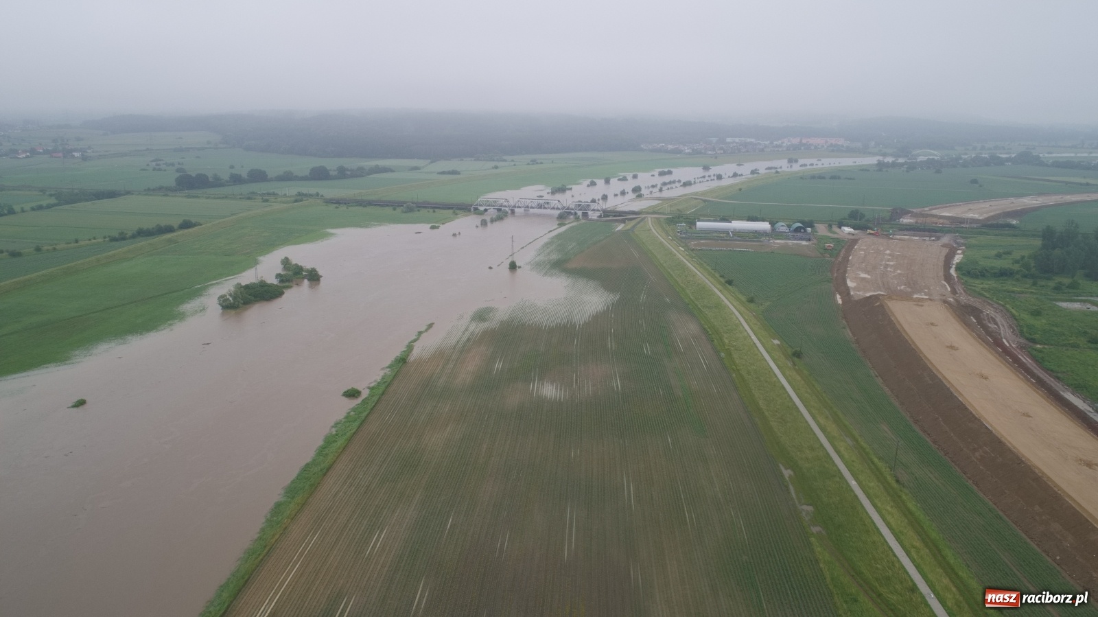Zdjęcie w galerii na portalu naszraciborz.pl: Raport z budowy wschodniej obwodnicy Raciborza [WIDEO, 21.06.2020]  wiadomości z regionu