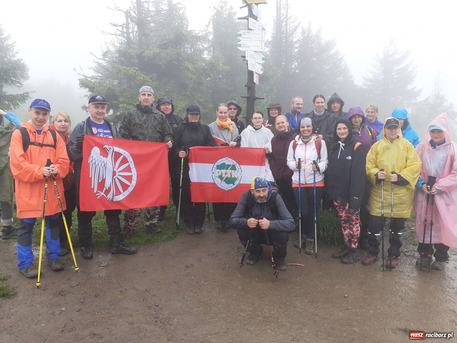 Zdjęcie w galerii na portalu naszraciborz.pl: Kolejne szczyty Korony Gór Polskich na koncie raciborzan wiadomości z regionu