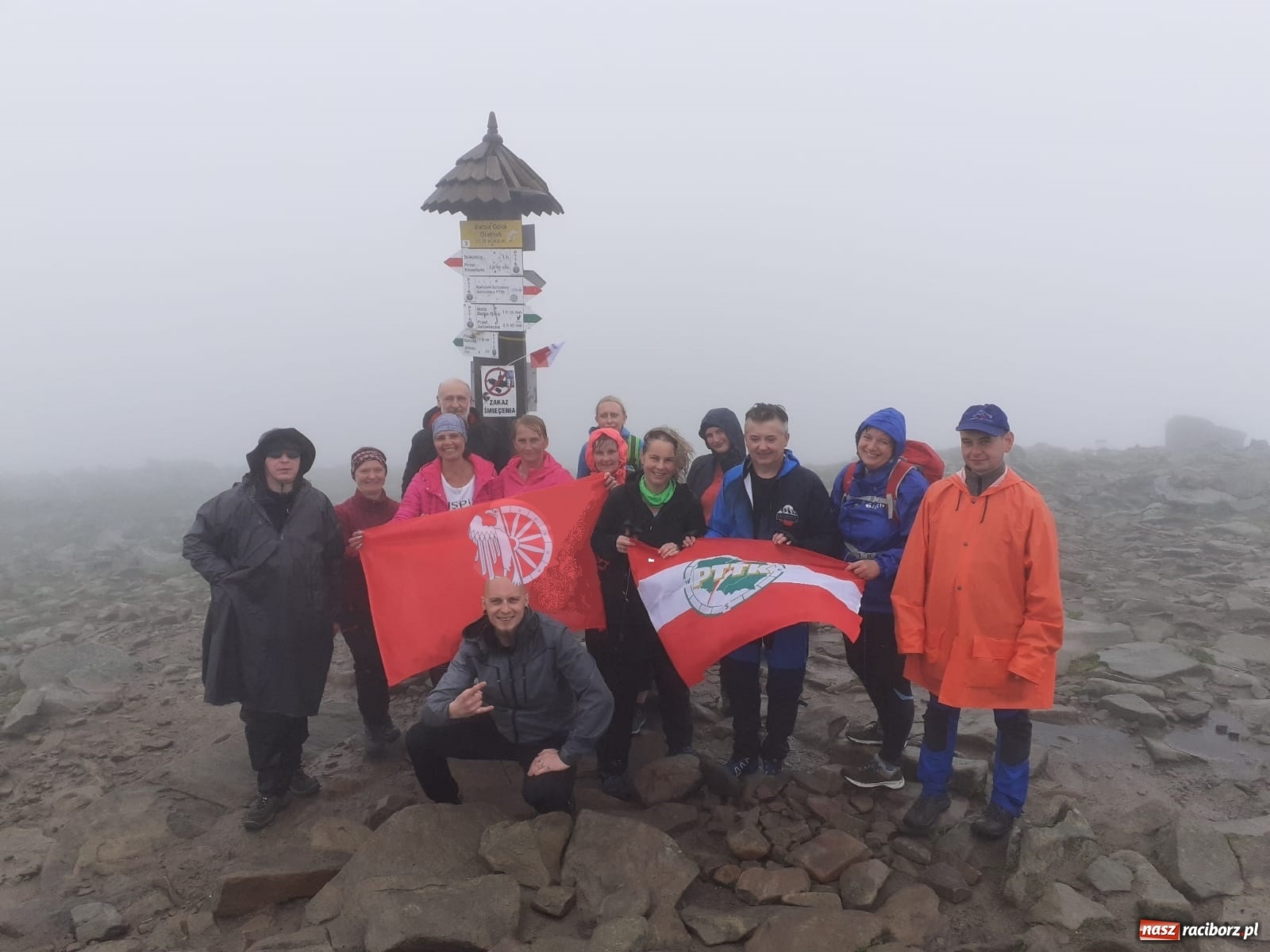 Zdjęcie w galerii na portalu naszraciborz.pl: Kolejne szczyty Korony Gór Polskich na koncie raciborzan wiadomości z regionu