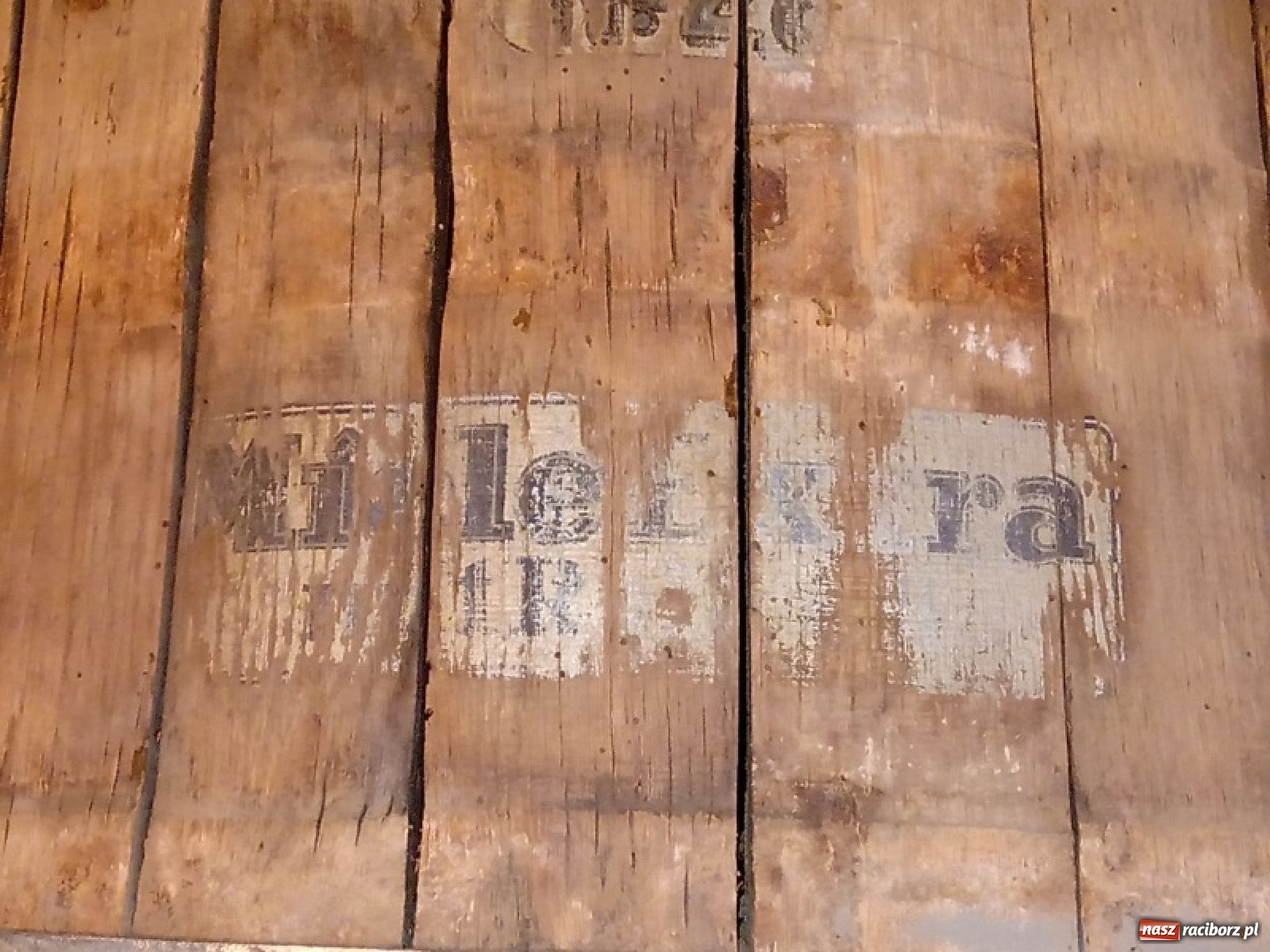 Zdjęcie w galerii na portalu naszraciborz.pl: Nowy eksponat w zbiorach krzanowickiej Izby Regionalnej wiadomości z regionu