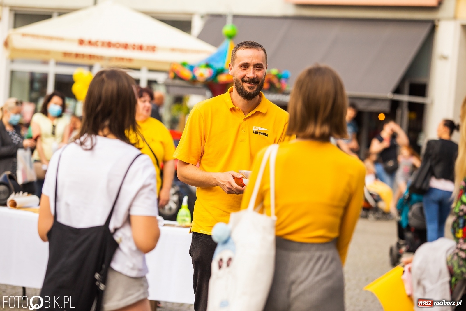 Zdjęcie w galerii na portalu naszraciborz.pl: Belweder na kółkach zaparkował na raciborskim Rynku [FOTO i WIDEO] wiadomości z regionu
