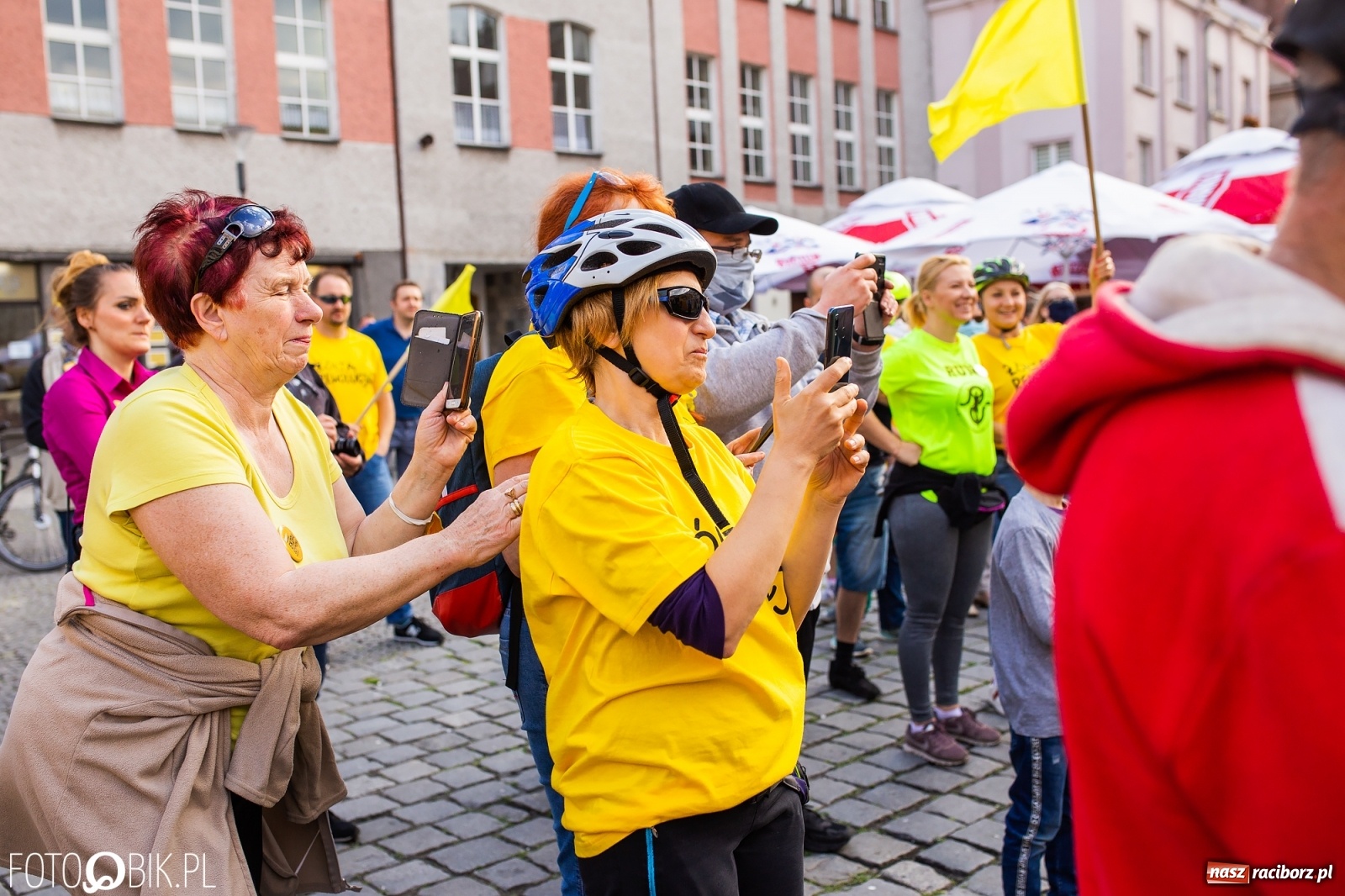 Zdjęcie w galerii na portalu naszraciborz.pl: Belweder na kółkach zaparkował na raciborskim Rynku [FOTO i WIDEO] wiadomości z regionu