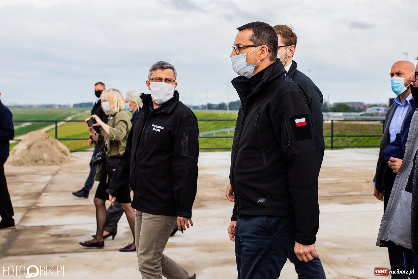 Zdjęcie w galerii na portalu naszraciborz.pl: Premier Morawiecki z roboczą wizytą na terenie zbiornika Racibórz [FOTO i WIDEO] wiadomości z regionu