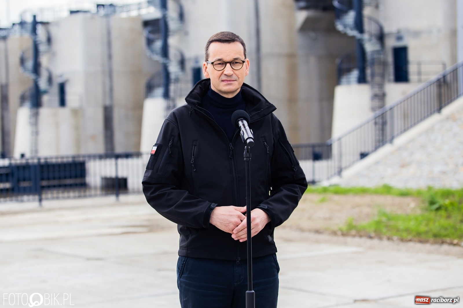 Zdjęcie w galerii na portalu naszraciborz.pl: Premier Morawiecki z roboczą wizytą na terenie zbiornika Racibórz [FOTO i WIDEO] wiadomości z regionu