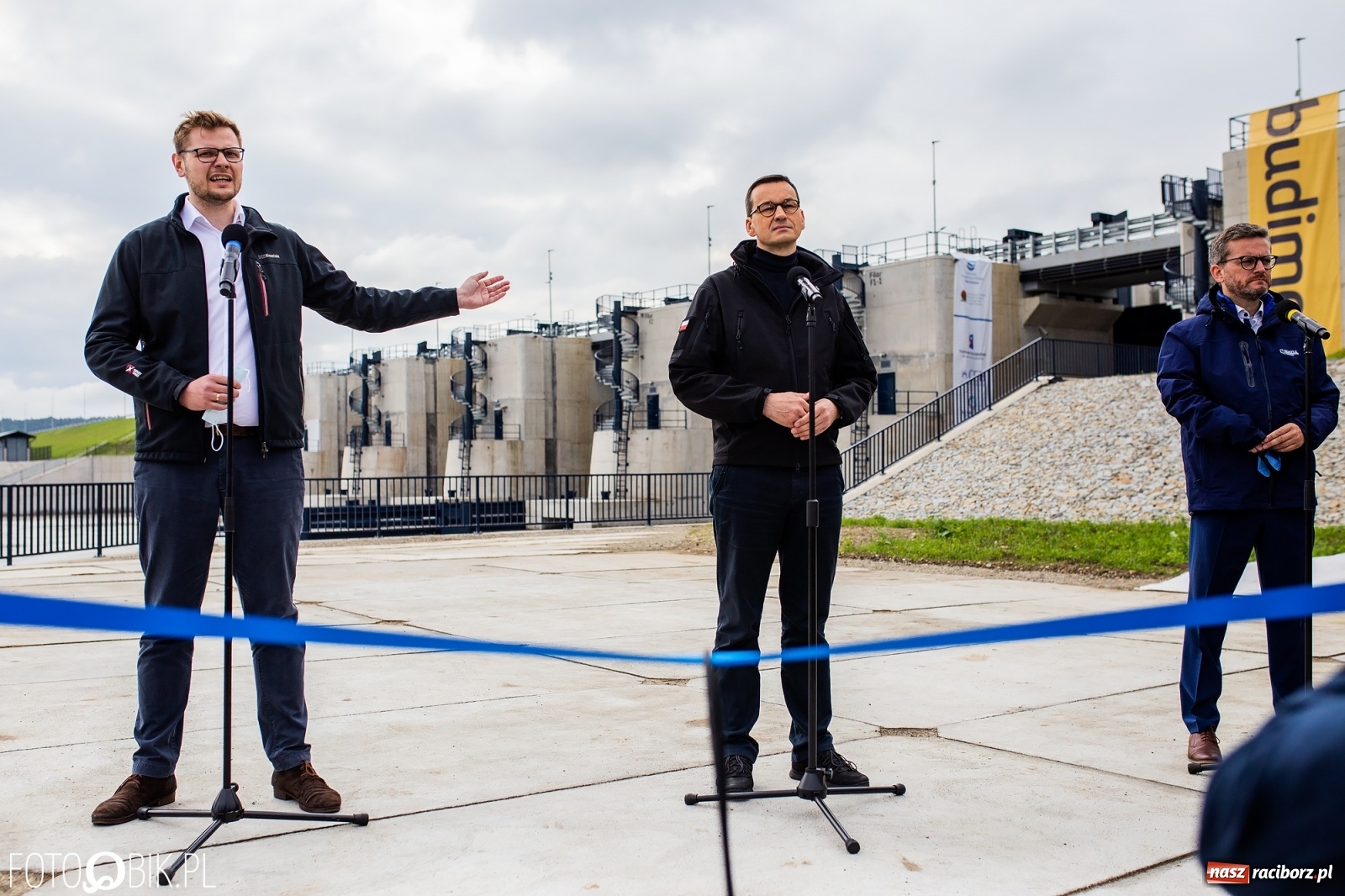 Zdjęcie w galerii na portalu naszraciborz.pl: Premier Morawiecki z roboczą wizytą na terenie zbiornika Racibórz [FOTO i WIDEO] wiadomości z regionu