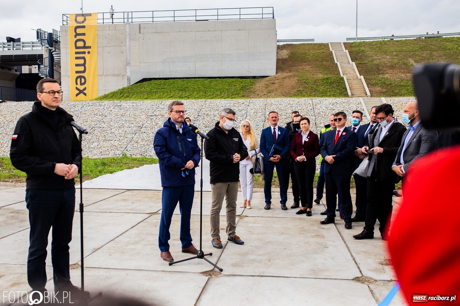 Zdjęcie w galerii na portalu naszraciborz.pl: Premier Morawiecki z roboczą wizytą na terenie zbiornika Racibórz [FOTO i WIDEO] wiadomości z regionu