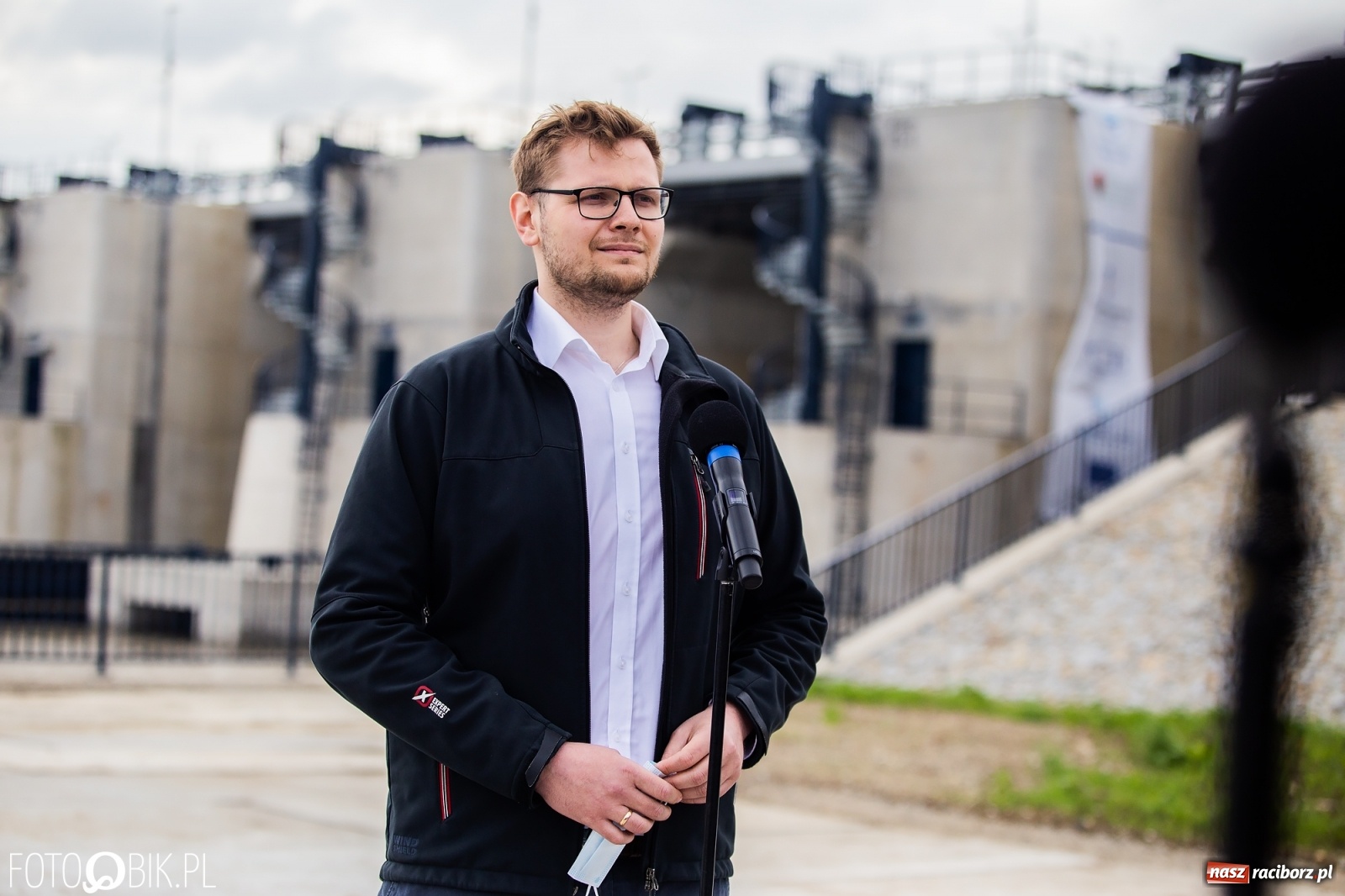 Zdjęcie w galerii na portalu naszraciborz.pl: Premier Morawiecki z roboczą wizytą na terenie zbiornika Racibórz [FOTO i WIDEO] wiadomości z regionu