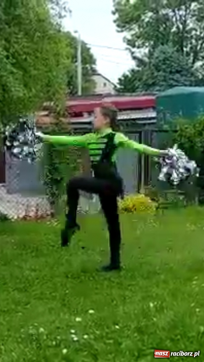 Zdjęcie w galerii na portalu naszraciborz.pl: Uczniowie SP15 popisali się swymi talentami wiadomości z regionu