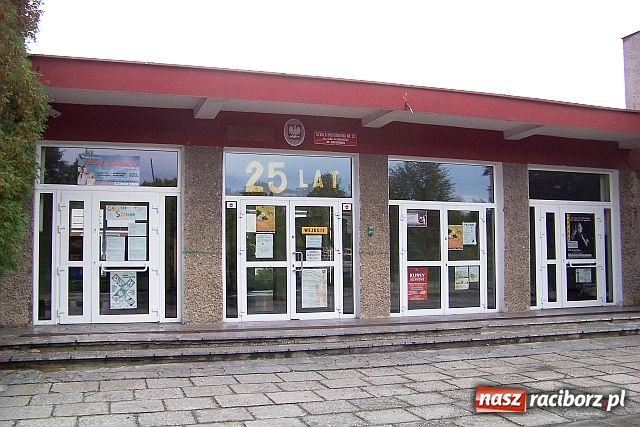 Zdjęcie w galerii na portalu naszraciborz.pl: TEB EDUKACJA - zawody z perspektywą wiadomości z regionu