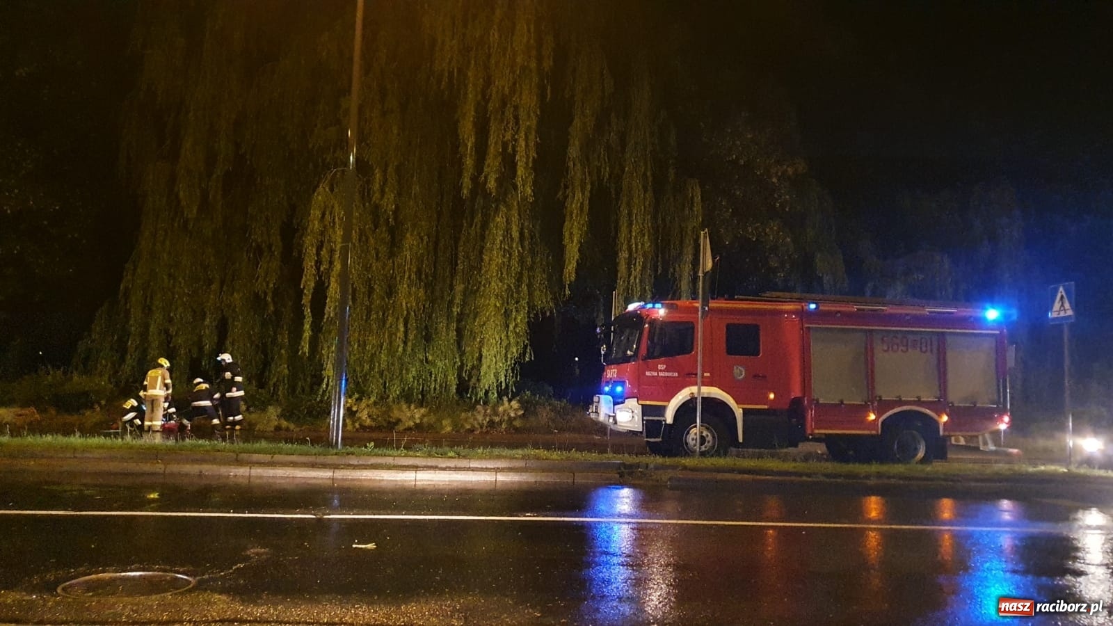 Zdjęcie w galerii na portalu naszraciborz.pl: Około stu interwencji strażaków z powodu burzy i ulewnego deszczu [FOTO i WIDEO] wiadomości z regionu