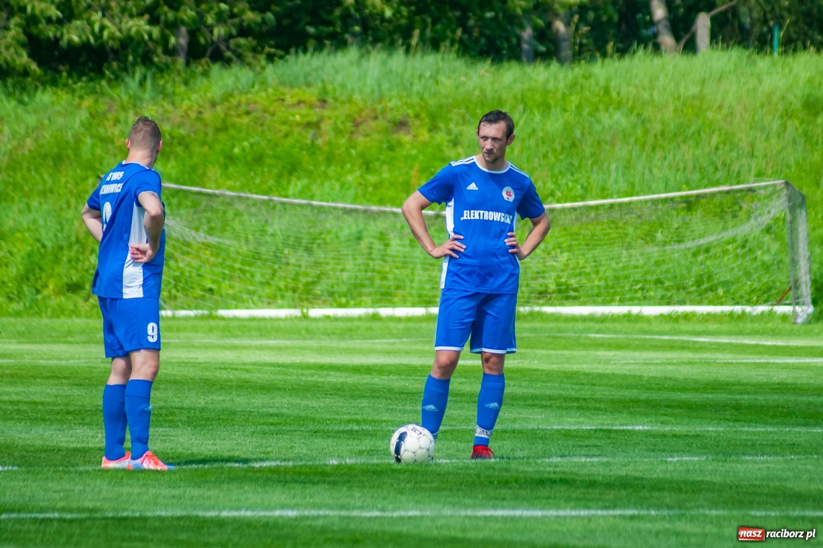 Zdjęcie w galerii na portalu naszraciborz.pl: Sparing. Trzy trafienia Gawlika, to na beniaminka z Krzanowic styka [FOTO i WIDEO] wiadomości z regionu